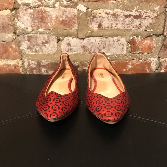 Red + Black Old Navy Flats - Picture 2 of 7